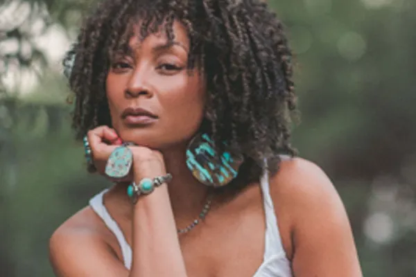 K.Avett & Tracy Cruz