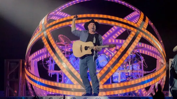 Garth Brooks’ 2026 “Blame It All On My Roots” Tour: How to Get Tickets