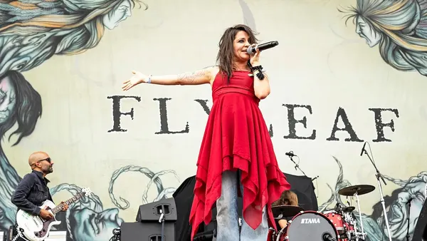 Flyleaf Announce 20th Anniversary Tour with Original Singer Lacey Sturm