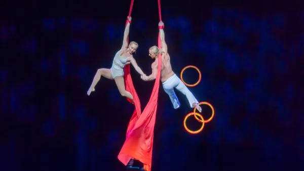 Cirque De La Symphonie