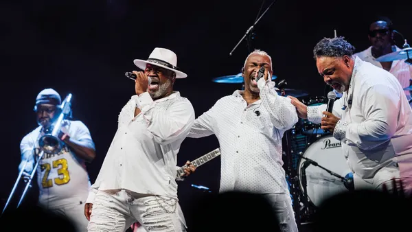 Earth, Wind & Fire