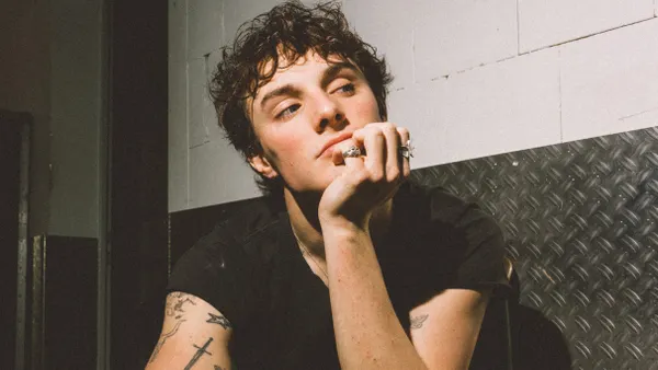 Thomas Day: she got a thing about tour
