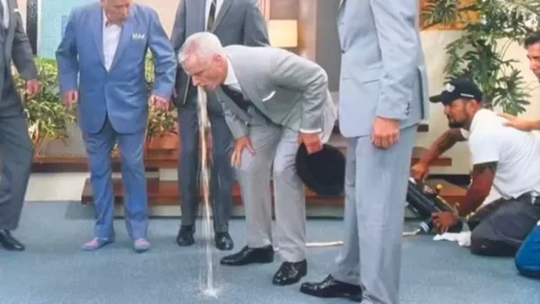 Fans Note Mad Men 4K Transfer on HBO Includes Crew Members, Puke Machine