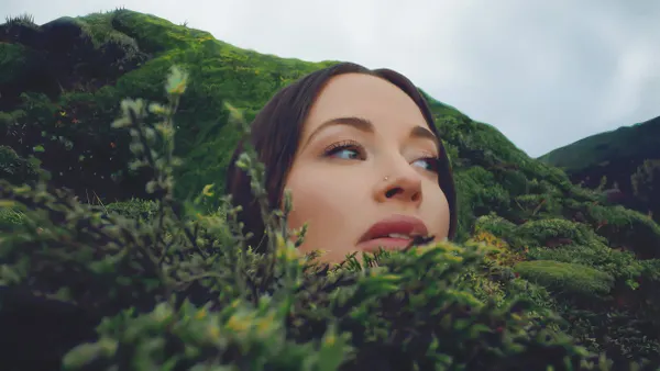 Kacey Musgraves & Paul Stamets