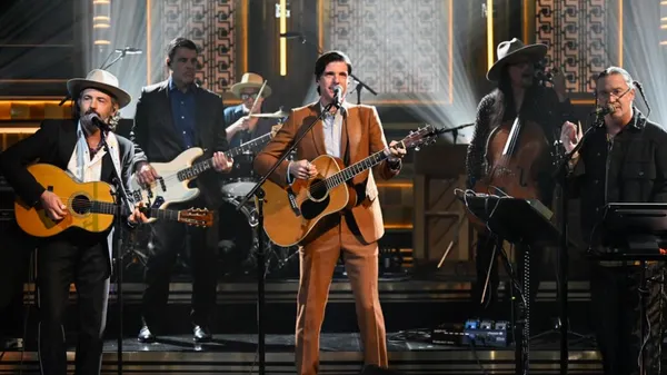 Mike Patton and The Avett Brothers Make TV Debut as AVTT/PTTN on Fallon: Watch