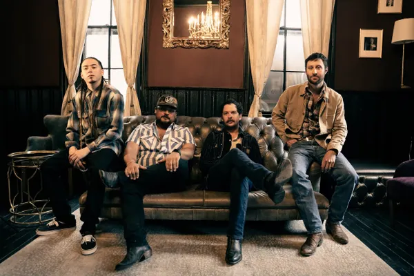 The Droptines w/ Caroline Hale and Hank Weaver