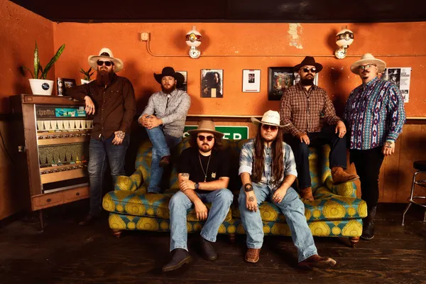 49 Winchester (US): Welcome To The Holler