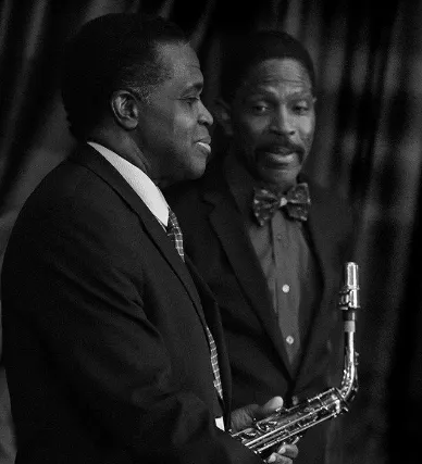 NOLAN SHAHEED & RICKEY WOODARD QUINTET (Acclaimed Horn Players & Musicians)