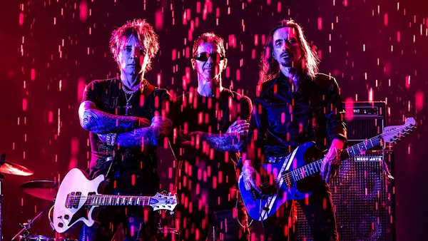 Billy Morrison Teams Up with Godsmack’s Sully Erna and Extreme’s Nuno Bettencourt on New Song “Becoming”: Stream