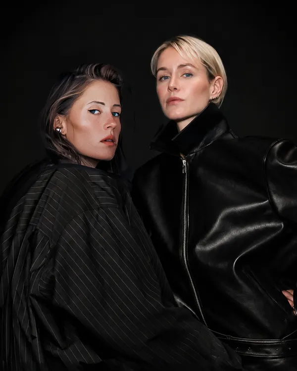 Charlotte de Witte B2B KI/KI