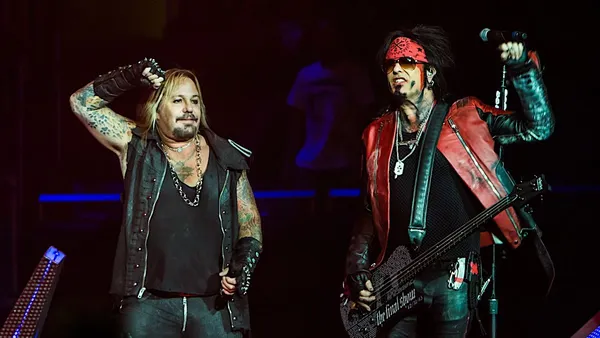 Nikki Sixx: Vince Neil Has “Taken a Lot of Bricks in the Face” for His Live Vocals