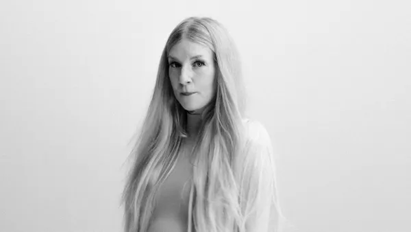 ionnalee | iamamiwhoami - BLUE IN CONCERT