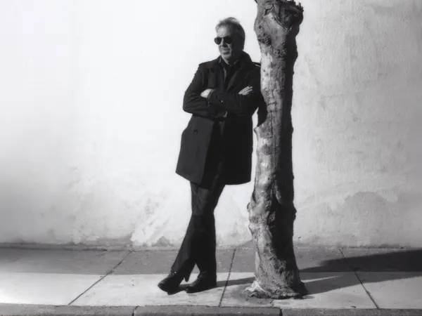 Boz Scaggs Rhythm Review 2025