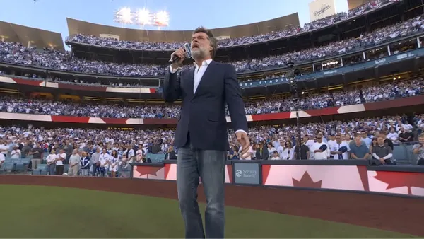 Rufus Wainwright Changes “O Canada” Lyrics at World Series to Dig at Trump