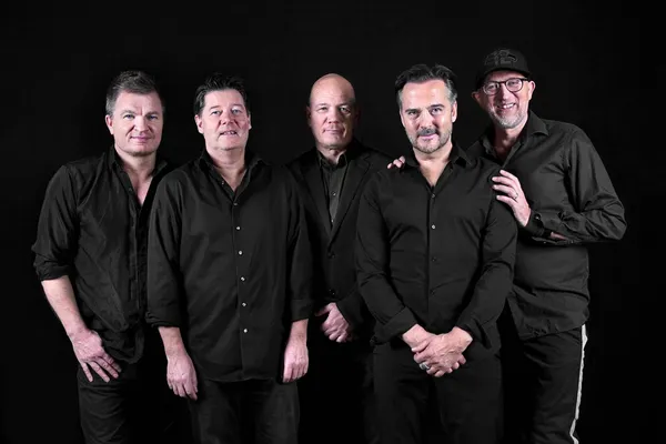 DANSEAFTEN MED BEVERLY HILLS ORCHESTRA