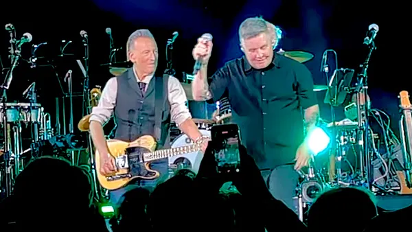 Bruce Springsteen and Dropkick Murphys Perform “I’m Shipping Up to Boston” in New Jersey: Watch