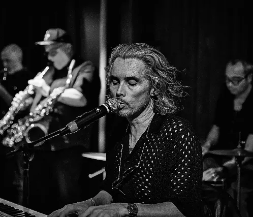 A Free Open Door Show with Jules Boult