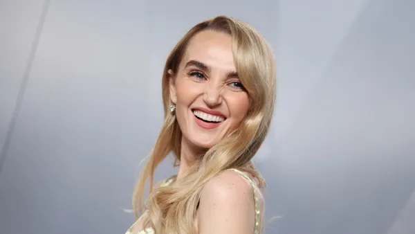 SNL’s Chloe Fineman Video About Pantsing Six-Year-Old at Summer Camp Sparks Serious Backlash