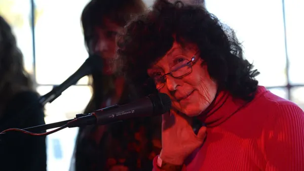 Psychedelic Folk Singer Linda Perhacs Reported Missing