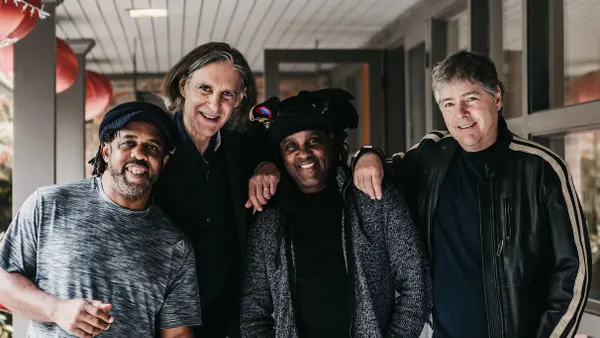 B?la Fleck & The Flecktones: Jingle All The Way