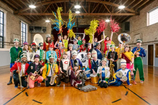 SOLD OUT - Mucca Pazza w. 7th Period