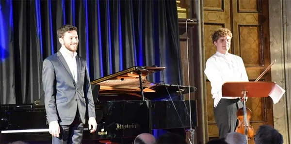 ROMANTISKE KLANGER I HINNA KIRKE