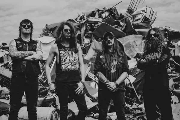 MAMMOTH GRINDER