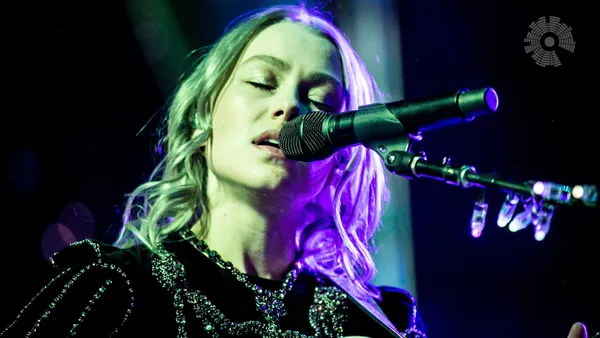 Phoebe Bridgers Put on the Tiniest Show Possible in a Phone-Free Madison Square Garden: Review