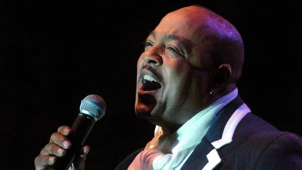 Disney Singer and Soul-Pop Crooner Peabo Bryson Dead at 75