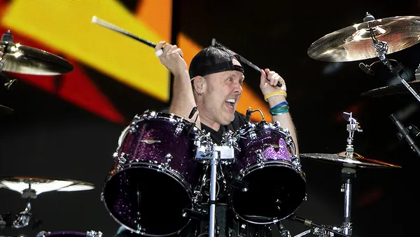 Lars Ulrich on Metallica’s Upcoming Sphere Residency: “It’s Overwhelming and F**king Intimidating”