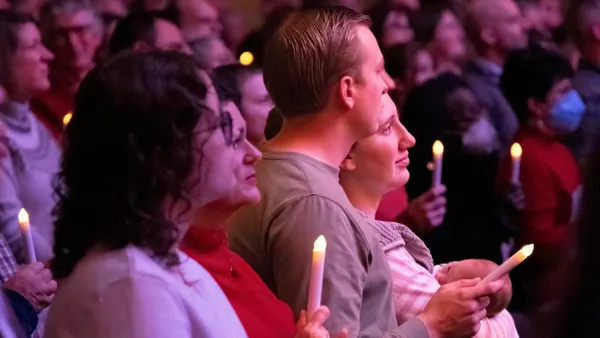North Carolina Symphony - A Candlelight Christmas