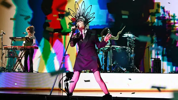 Cyndi Lauper Announces 10 Dates for 2027 Las Vegas Residency