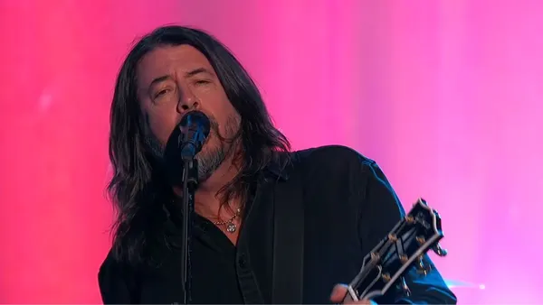 Foo Fighters Close Out Week-Long Kimmel Takeover with Deep Cut Cover of “Baker Street”: Watch
