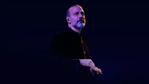 Alireza Ghorbani - Iranam World Tour