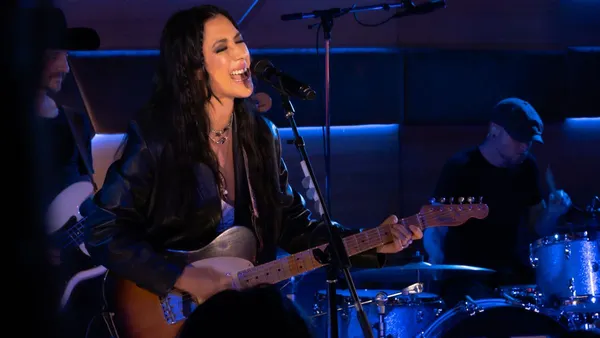 Michelle Branch Announces 2027 Dates for “Everywhere and Back Again Tour”
