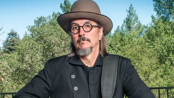 Les Claypool Announces 2026 Tour with Primus, Claypool Lennon Delirium, and Frog Brigade