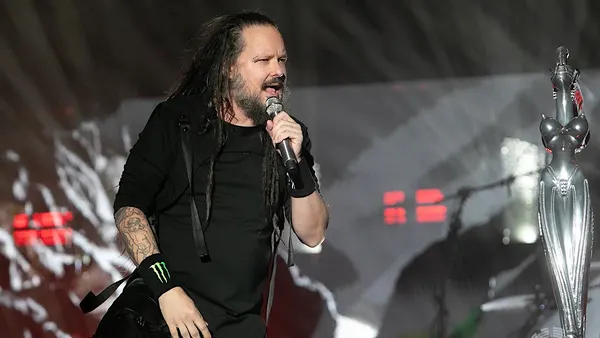 Korn Give New Song “Reward the Scars” Its Live Debut, Unveil Its Official Music Video: Watch