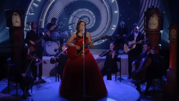 Laufey Performs “Lover Girl” on Fallon: Watch