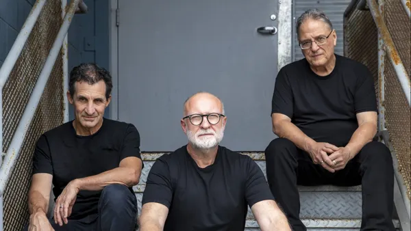 Sugar Announce Reunion Tour, Release First New Music in 30 Years