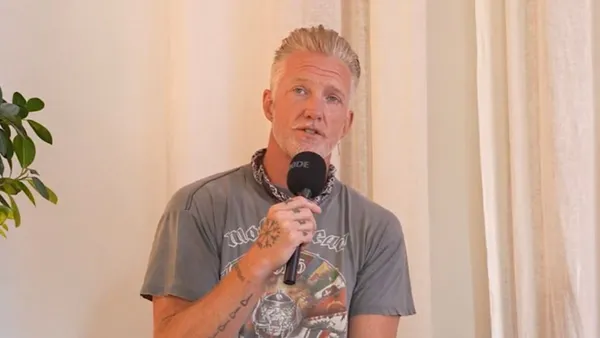 QOTSA’s Josh Homme Explains Anti-Corporate Concert Rant: “It’s About Controlling Fun”