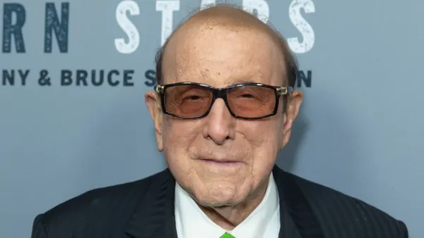 Clive Davis, Pioneering Record Executive, Dead at 94