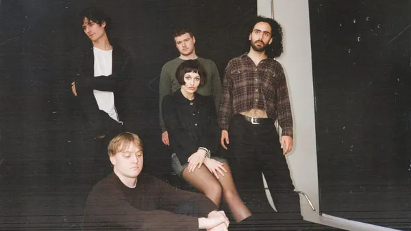 Slow Fiction Announce Debut Album dollhouse, Reveal New Song “satellite”: Stream