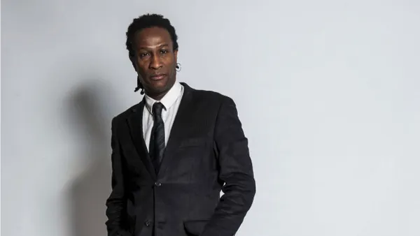 BAI KAMARA JR - BAI KAMARA JR   PREMIERE PARTIE