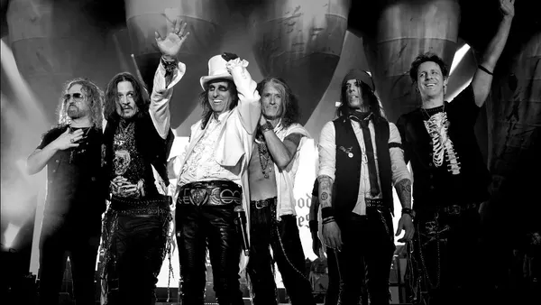 Hollywood Vampires Announce Live Album At Montreux Jazz Festival, Unleash “Raise the Dead”: Stream