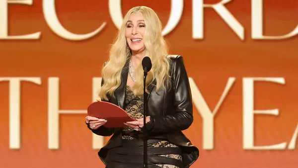 Cher Accidentally Gives Kendrick Lamar and SZA’s Record of the Year Grammy to Luther Vandross Instead of “Luther”: Watch