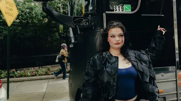 Lola Young Announces “Everything Begins” 2027 North American Tour