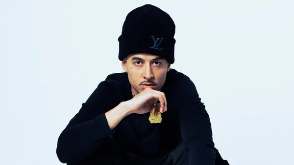 Gloosito - Belt to Ass