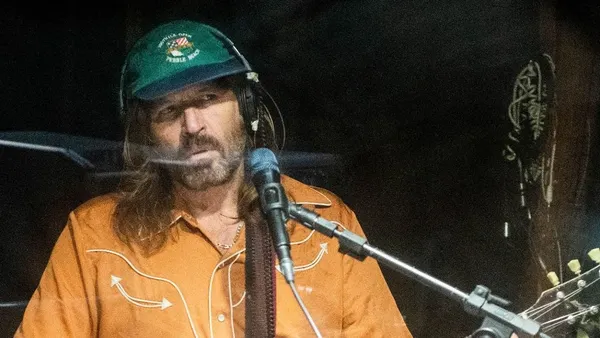 Lemonheads’ Evan Dando Hospitalized for Mental Health Treatment