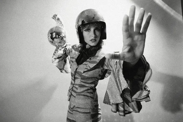 Ora The Molecule (NO)