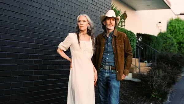 Gillian Welch and David Rawlings Announce 2026 Grateful Dead Tribute Tour